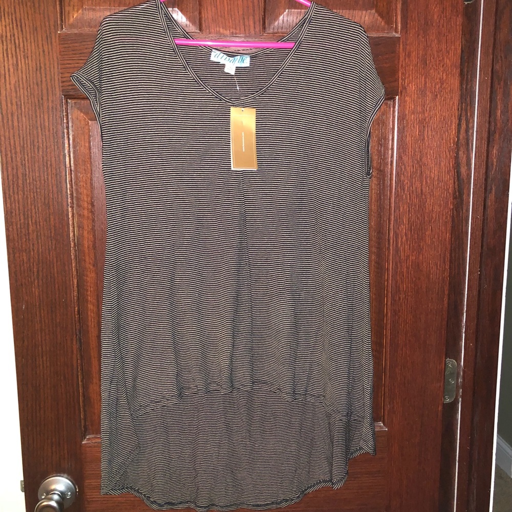 NWT - Striped Tunic from Francesca’s Collections